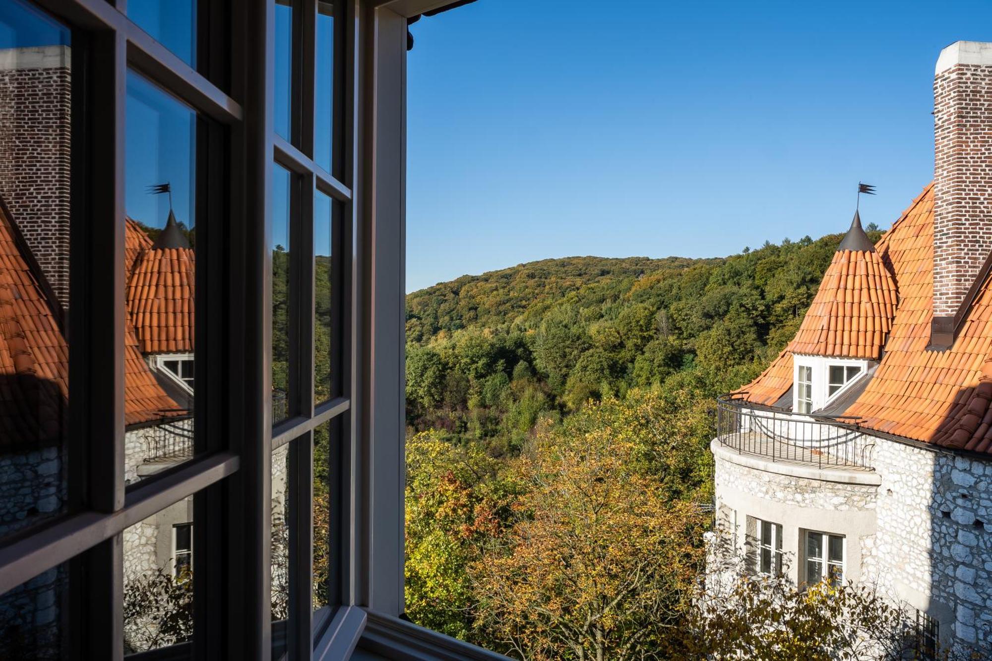 Forest Hotel 4*